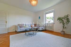 MÖBLIERT - WOHNEN MIT WEITBLICK - 5-Zimmer mit Balkon  Garten – Die vollständige Adresse der Immobilie erhältst du vom Anbieter., 70192 Lenzhalde, Stuttgart – Vorschaubild 2
