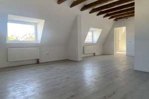 Wohnen mit Charakter: 2-Zimmer-Dachgeschosswohnung in City-Lage in Hagen