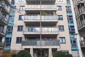 Helle 1-Zimmer-Wohnung als Renditeobjekt mit großer Terrasse und Blick auf den Fernsehturm in Mitte – Alte Jakobstraße 77A, 10179 Mitte (Ortsteil), Berlin – Vorschaubild 3