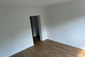 Schöne 2 Zimmer-Wohnung  in Wattenscheid teilsaniert – 44867 Westenfeld, Bochum – Vorschaubild 3
