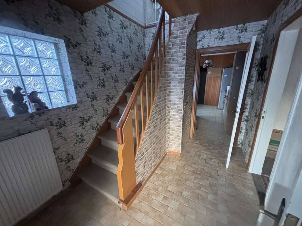 Immobilie in Neumünster - Sanierungsbedürftiges Einfamilienhaus in bester Lage in Tungendorf zu verkaufen! - Bild 2