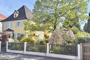 Großzügiges Einfamilienhaus mit Einliegerwohnung und Garten – Die vollständige Adresse der Immobilie erhältst du vom Anbieter., 1640 Coswig – Vorschaubild 2