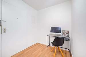 Frisch sanierte, barrierefreie 3-ZKB mit 2 Balkonen, bester Aussicht & Tiefgarage - Provisionsfrei – Wilhelm-Hauff-Straße 34, 86161 Wolfram-und Herrenbachviertel, Augsburg – Vorschaubild 11