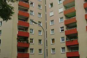 3 Zimmer Wohnung mit Balkon in verkehrsberuhigter Seitenstraße zu verkaufen!