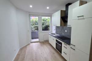 Erstbezug nach Sanierung 3 Zimmer mit  Balkone Einbauküche WG- geeignet – Schillerstr. 51, 76135 Weststadt, Karlsruhe – Vorschaubild 2