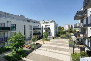 Lichtdurchflutetes Zuhause mit Terrasse und Rundum-Grünblick – Die vollständige Adresse der Immobilie erhältst du vom Anbieter., 40472 Rath, Düsseldorf – Vorschaubild 4