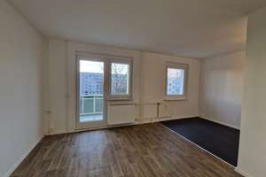 1-Zimmer mit Aussicht, Balkon und Wannenbad in der 3. Etage – Deiwitzweg 17, 4207 Lausen-Grünau, Leipzig – Vorschaubild 1