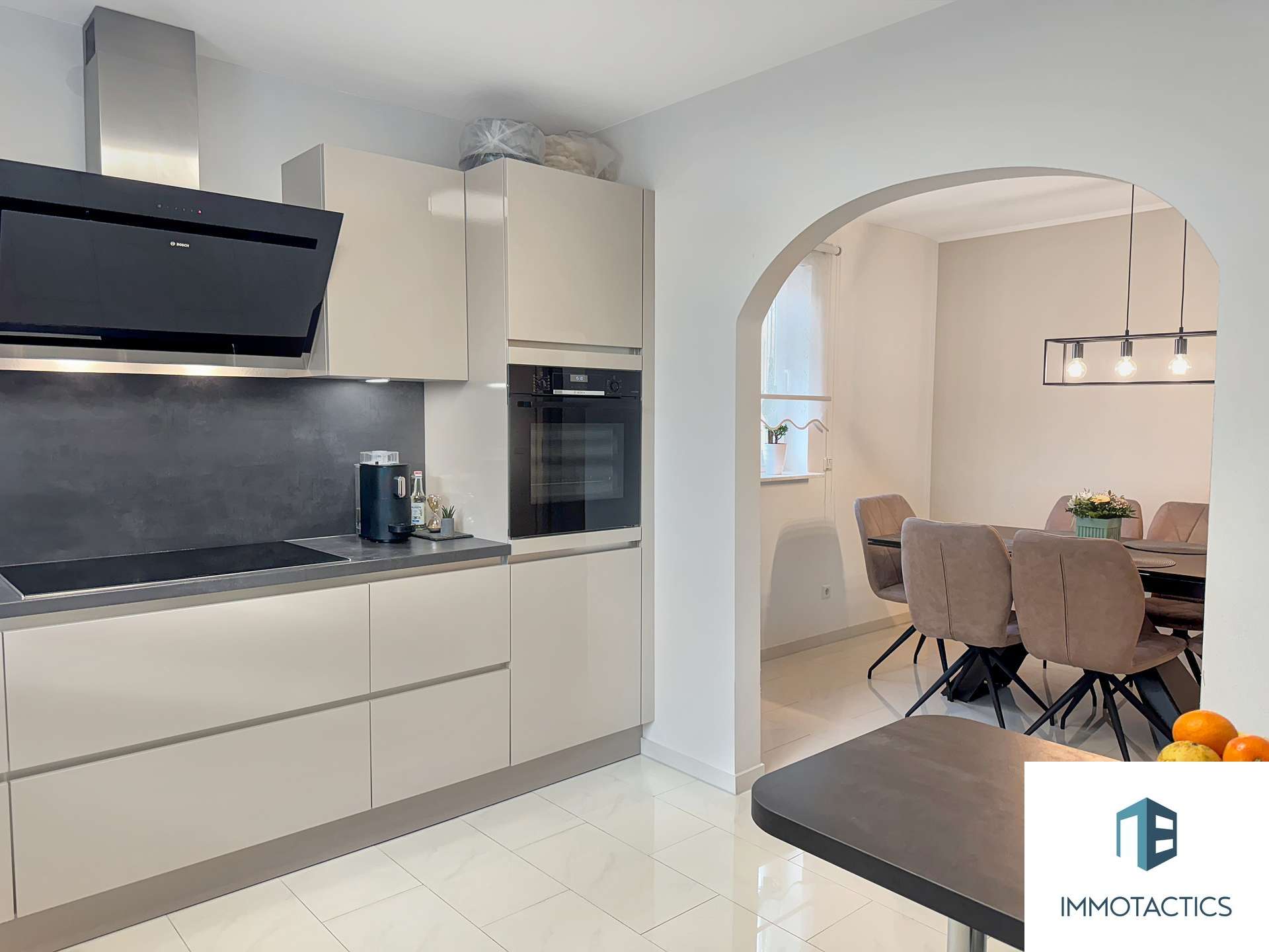 Immobilie in Gau-Algesheim - EXKLUSIVES & MODERNES Zweifamilienhaus für die Großfamilie und Kapitalanleger - Bild 12