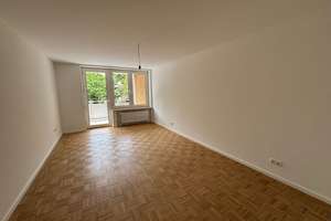 modernisierte 3-Zimmer-Wohnung mit zwei Balkonen in ruhiger Lage – Carl-Wery-Straße 12, 81739 Neuperlach, München – Vorschaubild 3