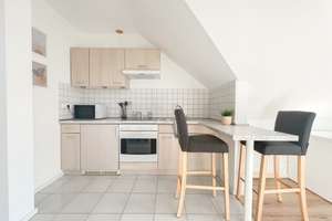 Wohnen mit Charakter: Ein-Zimmer-Apartment in Eckenheim – Eckenheimer Landstraße 471, 60435 Eckenheim, Frankfurt am Main – Vorschaubild 1