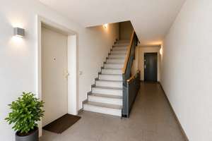 Vermietete 3-Zimmer-Dachgeschosswohnung mit großer Dachterrasse und zwei Stellplätzen – Die vollständige Adresse der Immobilie erhältst du vom Anbieter., 4416 Markkleeberg – Vorschaubild 7
