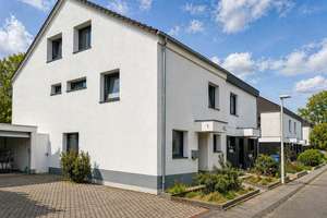 Modernisierte Doppelhaushälfte in Bonn-Röttgen