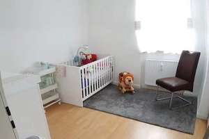 Helle 3-Zimmer-Wohnung mit Balkon, EBK & TG-Stellplatz in Stuttgart-Hedelfingen – Rohrackerstrasse 9, 70329 Hedelfingen (Ortsteil), Stuttgart – Vorschaubild 3