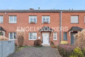 Familienfreundliches Reihenmittelhaus in ruhiger Lage von Porz-Wahnheide