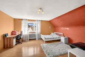 Traumhaftes Ein-/Zweifamilienhaus in Lehrensteinsfeld – Großzügiges Wohnen für die ganze Familie! – Heilbronn (Kreis) – Vorschaubild 14