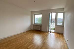🏡 Ihr neues Zuhause: 3-Zimmer-Wohnung mit Balkon, EBK und Parkplatz – Brehmstraße 67, 40239 Düsseltal, Düsseldorf – Vorschaubild 5