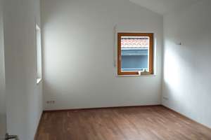 Gepflegtes Einfamilienhaus in Glonn mit 130 m² Wohnfläche – Die vollständige Adresse der Immobilie erhältst du vom Anbieter., 85625 Glonn – Vorschaubild 8