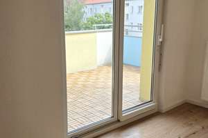 Helle 4,5-ETW im 4. OG mit Dachterrasse in N-Glockenhof (PROVISIONSFREI !) – Keplerstraße 2, 90478 Glockenhof, Nürnberg – Vorschaubild 19