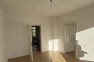 Sonnige 3-Zimmer-Wohnung in Braunschweig mit kleinem Balkon  – Celler Straße 94, 38114 Westliches Ringgebiet, Braunschweig – Vorschaubild 3