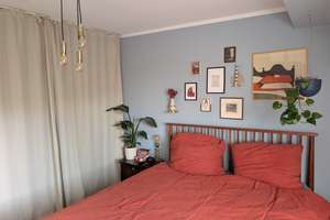 Nachmieter gesucht: 3 Zimmer mit EBK & Blick auf die Agneskirche (leider nicht WG-tauglich) – Neusser Straße 69, 50670 Neustadt/Nord, Köln – Vorschaubild 3