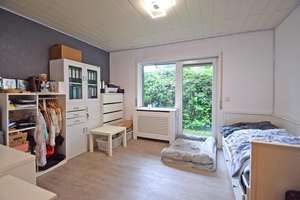 Großzügiges Zweifamilienhaus in Sackgassenlage von Oldenburg-Kreyenbrück – Die vollständige Adresse der Immobilie erhältst du vom Anbieter., 26133 Kreyenbrück, Oldenburg (Oldenburg) – Vorschaubild 8
