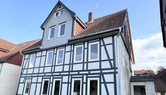 Bild von Mehrfamilienhaus mit Entwicklungspotenzial in Goslar – 5 Einheiten möglich + vermieteter Anbau