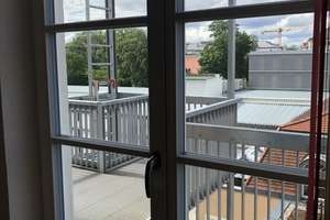 Ruhig gelegene 3-Zimmer-Wohnung in Augsburg direkt am Königsplatz mit super Aussichtsbalkon – Bahnhofstraße 6, 86150 Bahnhofs-, Bismarckviertel, Augsburg – Vorschaubild 7
