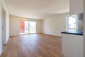 Attraktive 3-Zimmer-Wohnung im 1. Obergeschoss mit modernem Wohnkomfort – Die vollständige Adresse der Immobilie erhältst du vom Anbieter., 35394 Gießen-Ost, Gießen – Vorschaubild 2