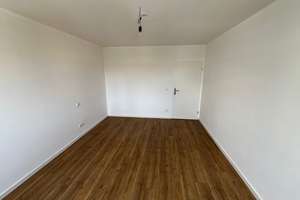 * 4 ZKB * kleiner Balkon * 4.OG * kein Aufzug * – 67059 Mitte, Ludwigshafen am Rhein – Vorschaubild 5