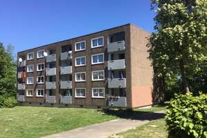 Ruhig gelegene 3-Zimmer Wohnung mit Balkon mit Blick ins Grüne (WBS)
