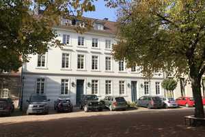 Property thumbnail 1