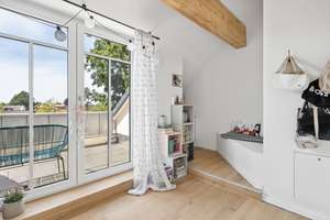 Charmantes Reihenhaus in Planegg: Ihr neues Zuhause im Grünen – Die vollständige Adresse der Immobilie erhältst du vom Anbieter., 82152 Planegg – Vorschaubild 13