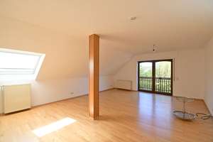 6219 - Großzügige 4-Zimmer-Obergeschosswohnung in ruhiger und dennoch zentraler Lage! – Plöner Straße 17, 26215 Wiefelstede – Vorschaubild 4