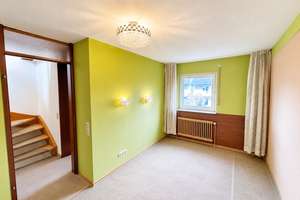 WOW! Mehr Haus fürs Geld gibt es selten! – Die vollständige Adresse der Immobilie erhältst du vom Anbieter., 71272 Renningen – Vorschaubild 13