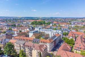 GROßZÜGIGE 3 ZIMMER ALTBAU-WOHNUNG - IM STILVOLLEN ALBAU CA. AUS 1910 - DICHT ALAUNPARK