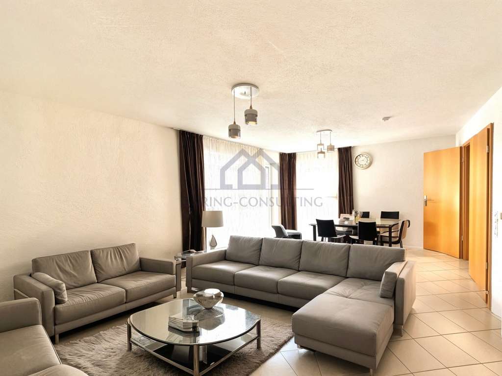 Immobilie in Laufach - Schönes Einfamilienhaus mit Weitblick und ELW - Bild 0