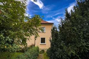 Ein- bis Zweifamilienhaus in bester Lage am Leutewitzer Park – Die vollständige Adresse der Immobilie erhältst du vom Anbieter., 1157 Briesnitz, Dresden – Vorschaubild 2