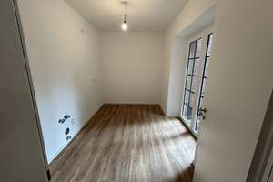 Sanierte 2-Zimmerwohnung mit Blick auf die Promenade – 48147 Kreuz, Münster – Vorschaubild 3