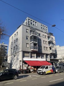 Pforzheim - Mit AUFZUG - gepflegte und vermietete 2 Zi. ETW (20) - Nähe Messplatz