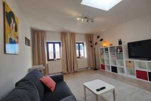 Traum-Dachgeschoss, Top Lage, 75 qm, großer Balkon, komplett renoviert & möbliert – Immermannstraße 4, 39108 Magdeburg – Vorschaubild 4