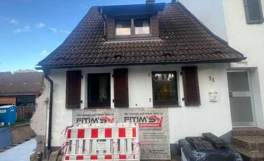 Historisches Einfamilienhaus mit Potenzial – ideal für kreative Sanierer in Karlsruhe