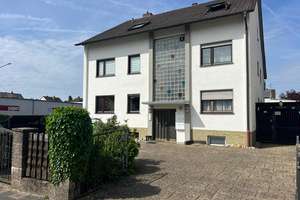Lichtdurchflutete 3-Zimmer-Wohnung mit Balkon und Stellplatz in Mühlheim am Main