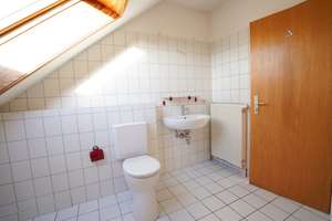 Gemütliche 3-Zimmer-Dachgeschosswohnung in ruhiger Lage – Katharinenstraße 9, 64297 Eberstadt, Darmstadt – Vorschaubild 10