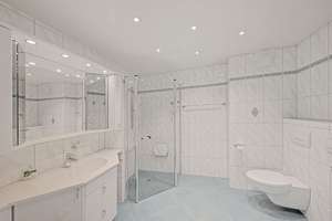 Property thumbnail 10