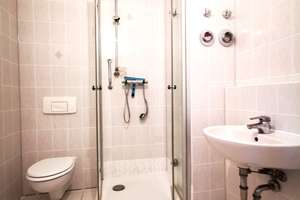 Sehr helle und ruhige Wohnung in Berlin-Karlshorst, 600 m zur BHT Treskowallee – Rolandseck 1a, 10318 Karlshorst, Berlin – Vorschaubild 8