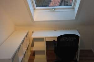 Modernes und möbliertes  WG-Zimmer in direkter Uninähe – Echterdinger Straße 4, 70599 Plieningen (Ortsteil), Stuttgart – Vorschaubild 3