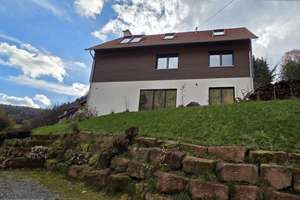 Neubau  - modernes, nachhaltiges  Haus mit zwei Wohnungen, 10 Zimmer, in Elmstein – Die vollständige Adresse der Immobilie erhältst du vom Anbieter., 67471 Elmstein – Vorschaubild 2