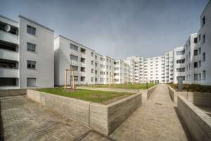 Erdgeschosswohnung in der Gropiusstadt – Feuchtwangerweg 6, 12353 Gropiusstadt, Berlin – Vorschaubild 3