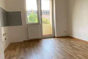 Hagen-Ischeland Schön aufgeteilte Zweizimmerwohnung und großer Küche mit Balkon zum Garten – Die vollständige Adresse der Immobilie erhältst du vom Anbieter., 58097 Altenhagen, Hagen – Vorschaubild 4