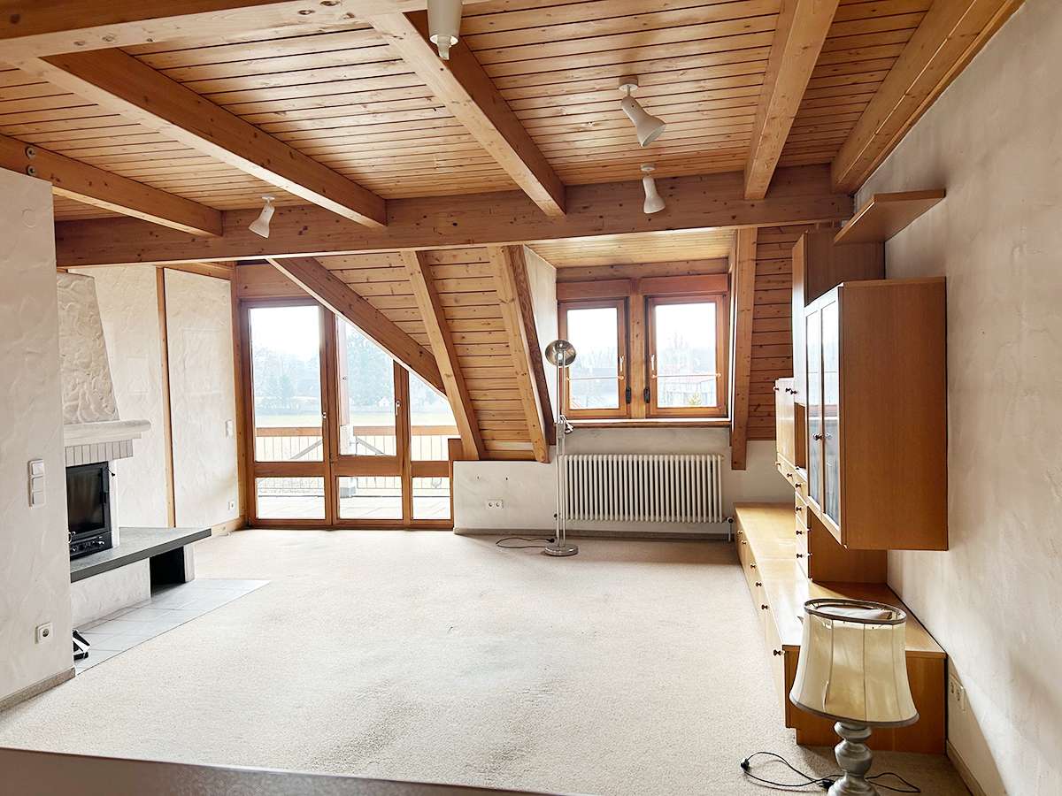 Immobilie in Ehningen - Ehningen - Idyllisch Wohnen an der Würm: "Charmantes 2-Familien-Architektenhaus mit ELW" - Bild 3